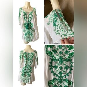 Kaleidoscope Boho Top Cut-out sleeve blouse with beads and sequins Women